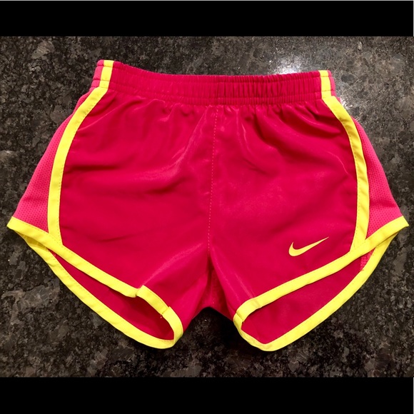 Nike shorts - Picture 1 of 1